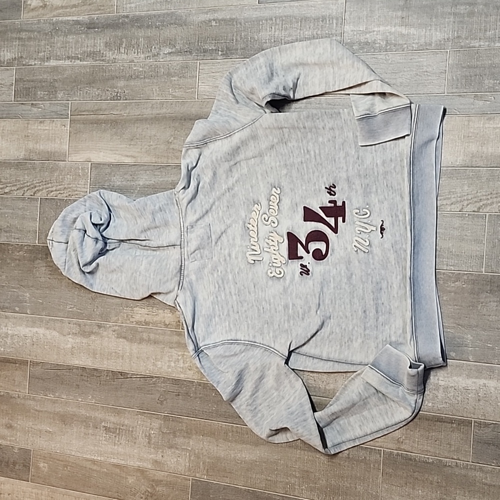 Aeropostale brand hooded sweatshirt - Picture 7 of 8